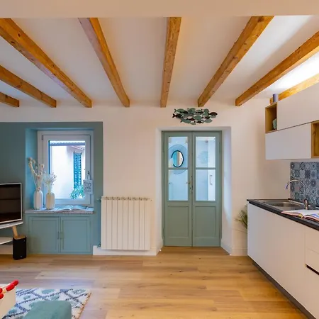 Nido Blu Cosy Home Lake View Holiday home